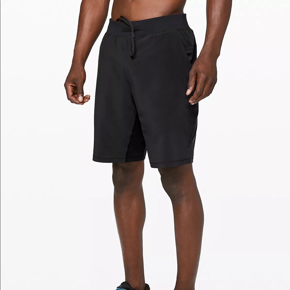 Lululemon Men’s T.H.E. Lined Short IN GREY/BLACK